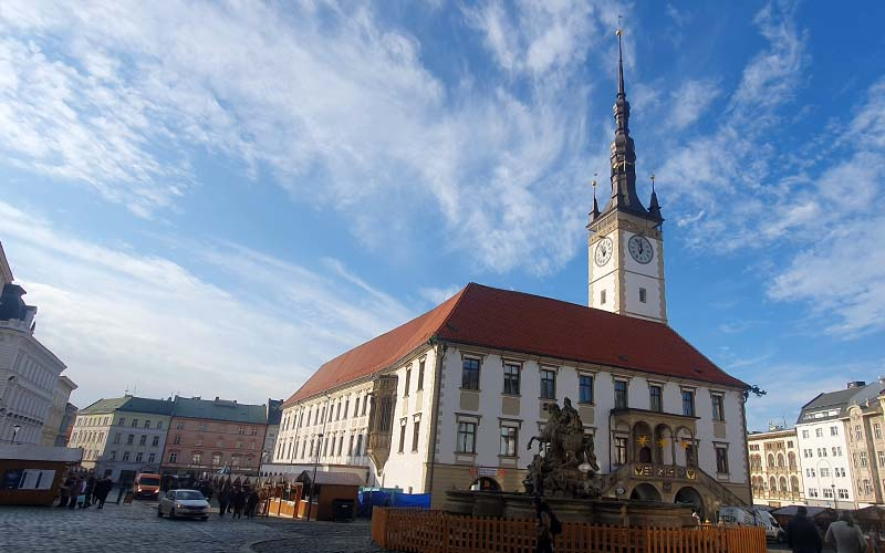 Blick zum Rathaus von Olomouc