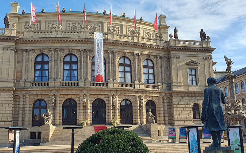 Das Rudolfinum in Prag