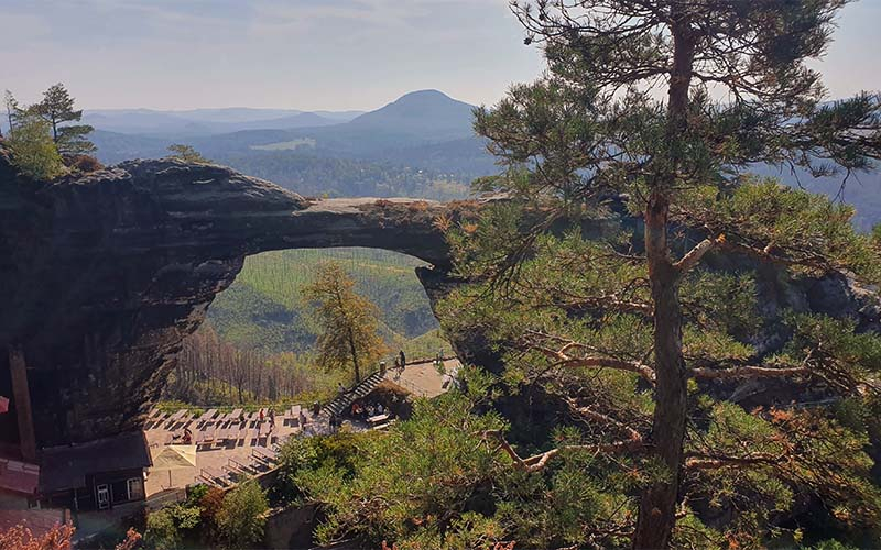 Ein Blick vom Plateau vis á vis