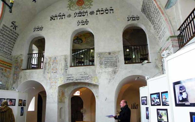Blick in den Innenraum der Hinteren Synagoge