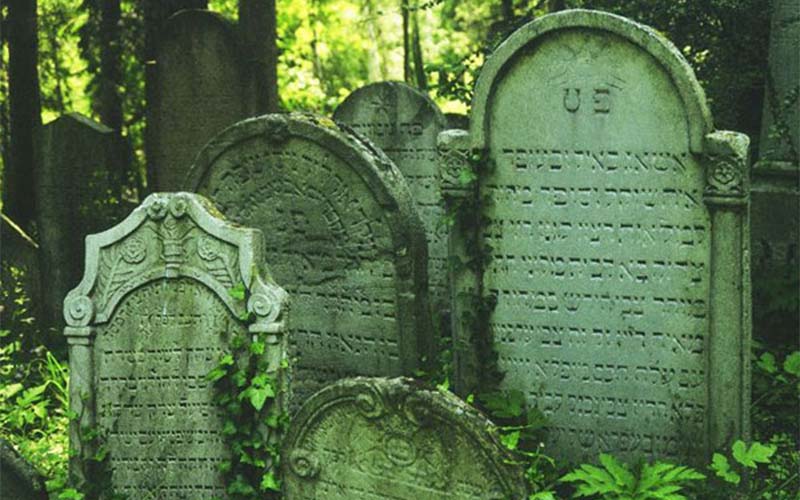 Der jüdische Friedhof in Třebič