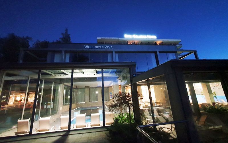 Blick zum Wellnesszentrum des Rikli Balance Hotel