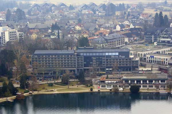 Mit Blick auf den See - Hotel Park in Bled